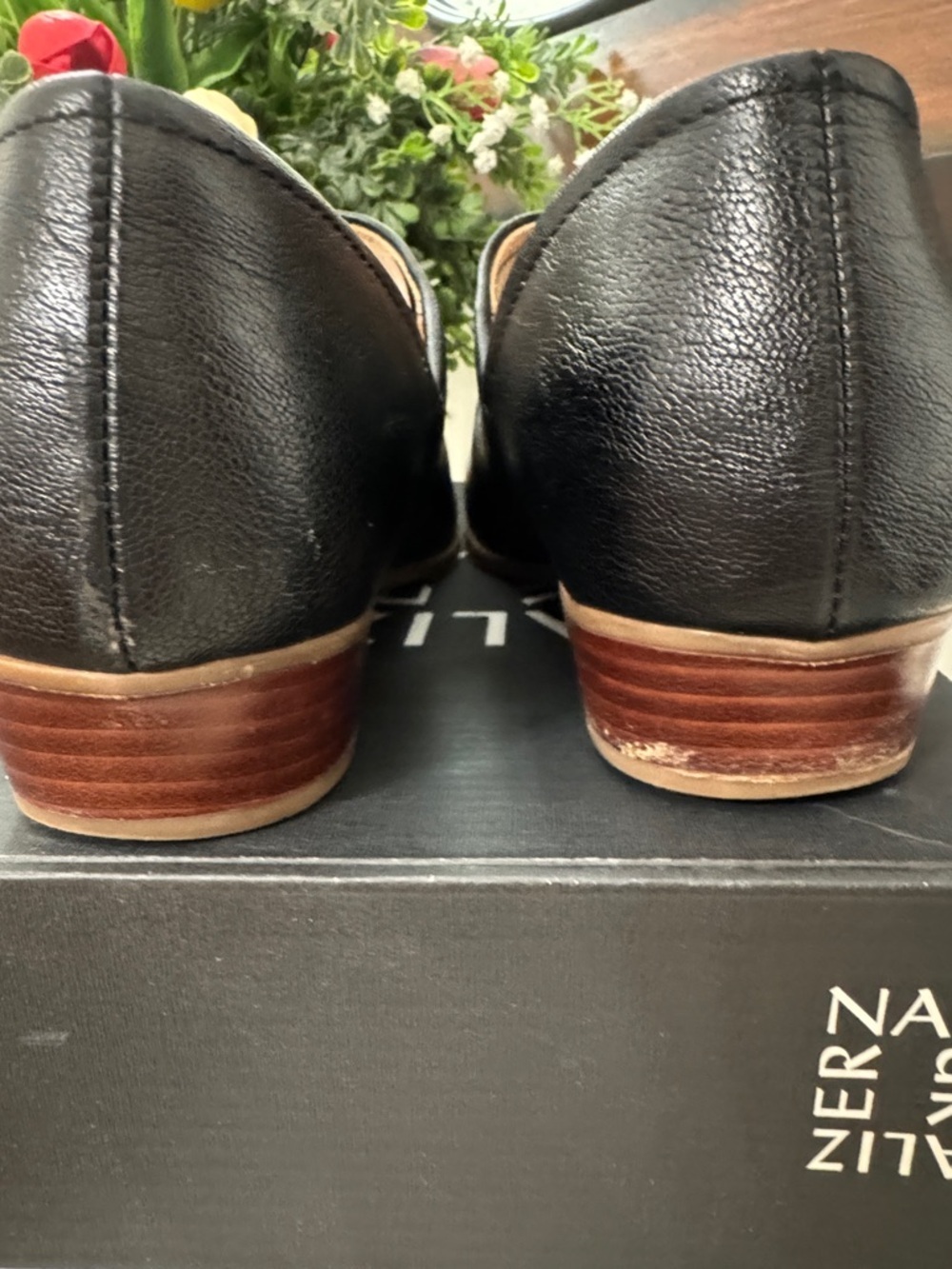 Naturalizer Carlyn Black Women's Slip-On Loafers Shootie 9.5W - Picture 6 of 8